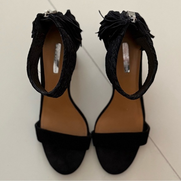 BCBG Calizi Black Luxury Frill Suede Block Heel Ankle Cuff Sandal 8 - Picture 2 of 5